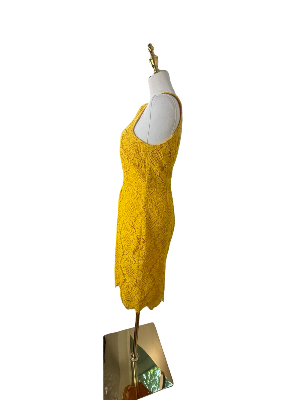 Trina Turk Yellow Floral Lace Sleeveless Sheath Dress Size 0 NWT! - Picture 3 of 10